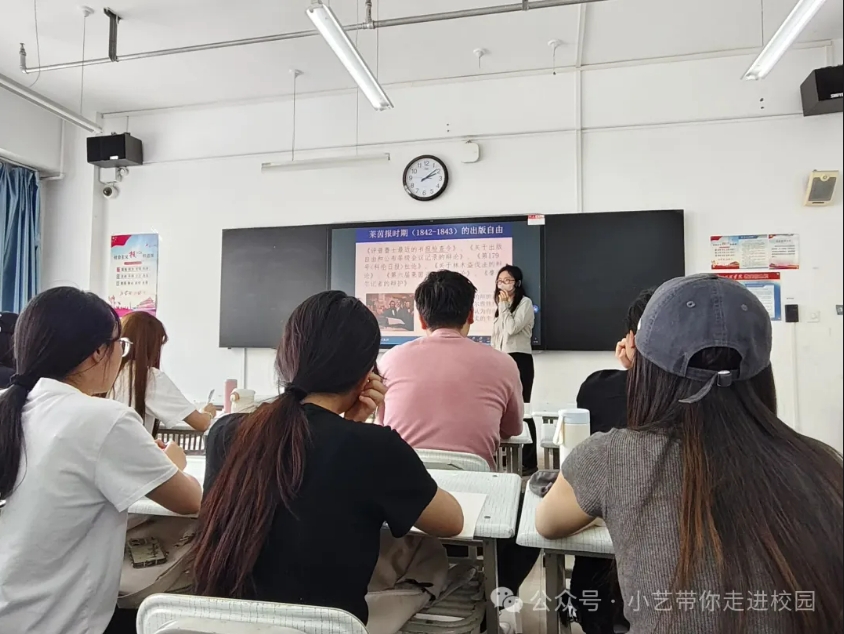 三尺讲台，育梦成光的“园丁美人”